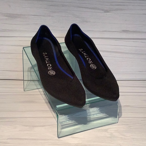 Pointed toe Rothy’s - Picture 2 of 10